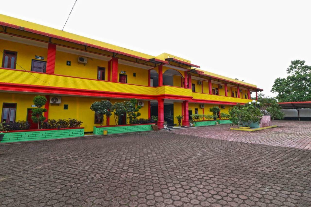 Hotel Rembulan Tebing Tinggi Εξωτερικό φωτογραφία